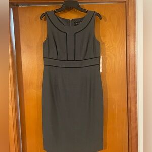 NWT Black Label Dress Size 6